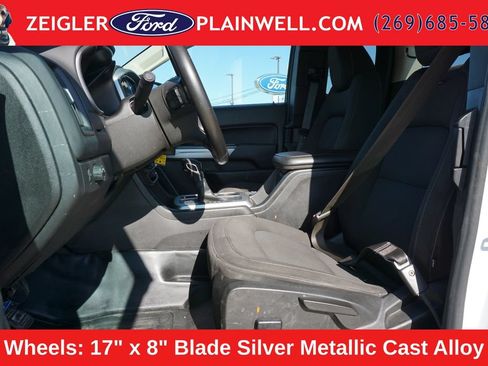 Used 2022 Chevrolet Colorado LT w/ Fleet Safety Package RWD image 16