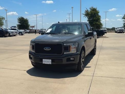 Used 2020 Ford F150 XL w/ Equipment Group 101A Mid RWD image 4