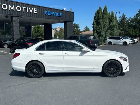 Used 2021 Mercedes-Benz C 300 Sedan image 2