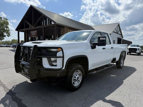 Used 2021 Chevrolet Silverado 2500 W/T w/ WT Fleet Convenience Package AWD/4WD image 2