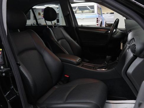 Used 2003 Mercedes-Benz C 230 Sedan image 31