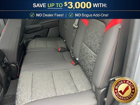 Used 2024 Chevrolet Colorado Z71 w/ Z71 Convenience Package 2 AWD/4WD image 21