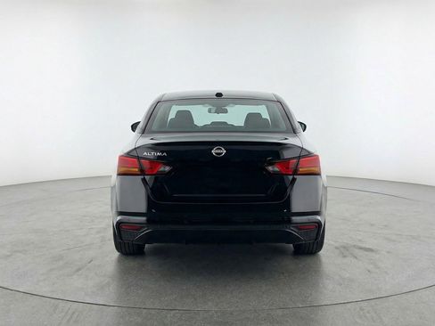 Used 2025 Nissan Altima 2.5 SV image 7