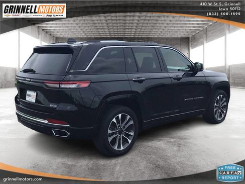 Used 2023 Jeep Grand Cherokee Overland AWD/4WD image 5