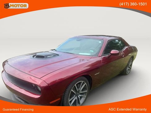 Used 2022 Dodge Challenger R/T w/ Plus Package RWD image 1