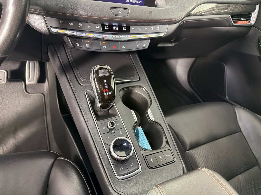 Used 2020 Cadillac XT4 Sport AWD/4WD image 17