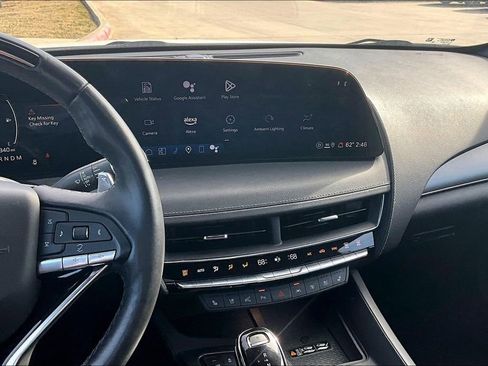 Used 2025 Cadillac CT5 Premium Luxury image 8