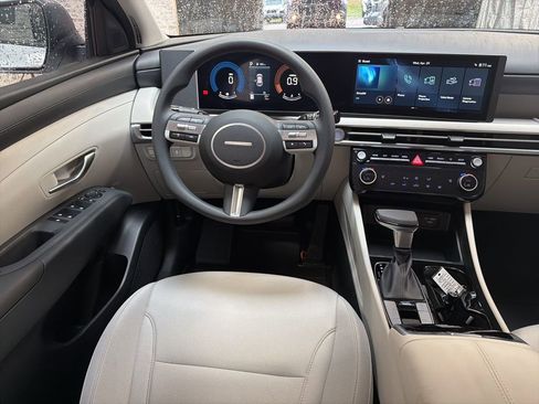 New 2026 Hyundai Tucson SEL FWD image 14