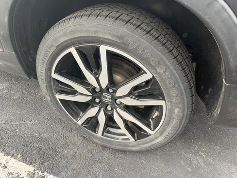 Certified 2020 Honda Pilot Elite image 10