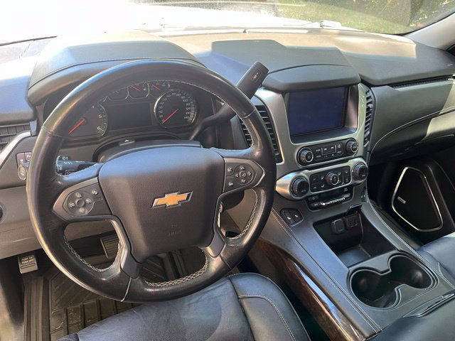 Used 2019 Chevrolet Suburban LT AWD/4WD image 6