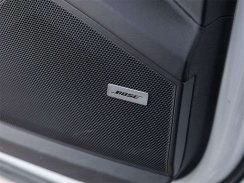 Certified 2024 Porsche Cayenne S image 29