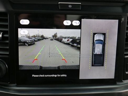 New 2026 Ford F250 Lariat w/ Black Appearance Package image 21