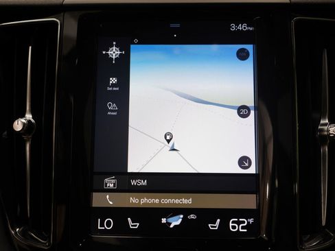 Used 2018 Volvo XC60 T6 Momentum w/ Convenience Package AWD/4WD image 17