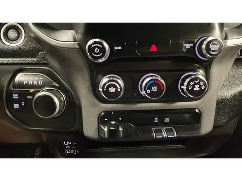 Used 2024 RAM 2500 Big Horn w/ Bed Utility Group AWD/4WD image 14