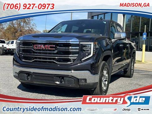 Used 2025 GMC Sierra 1500 SLT image 1