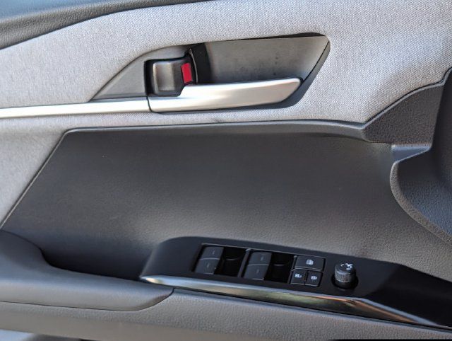 Used 2025 Toyota Camry LE w/ Convenience Package FWD image 24