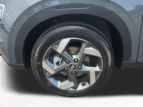 New 2026 Hyundai Venue SEL FWD image 11