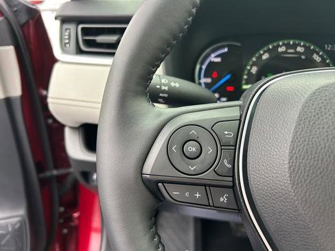 Used 2023 Toyota RAV4 XLE image 19