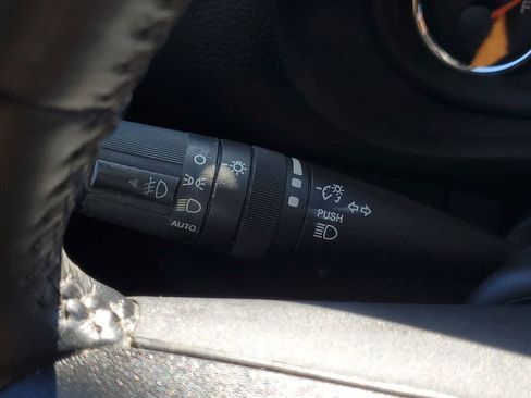 Used 2017 Jeep Wrangler Unlimited Sahara w/ Connectivity Group image 14