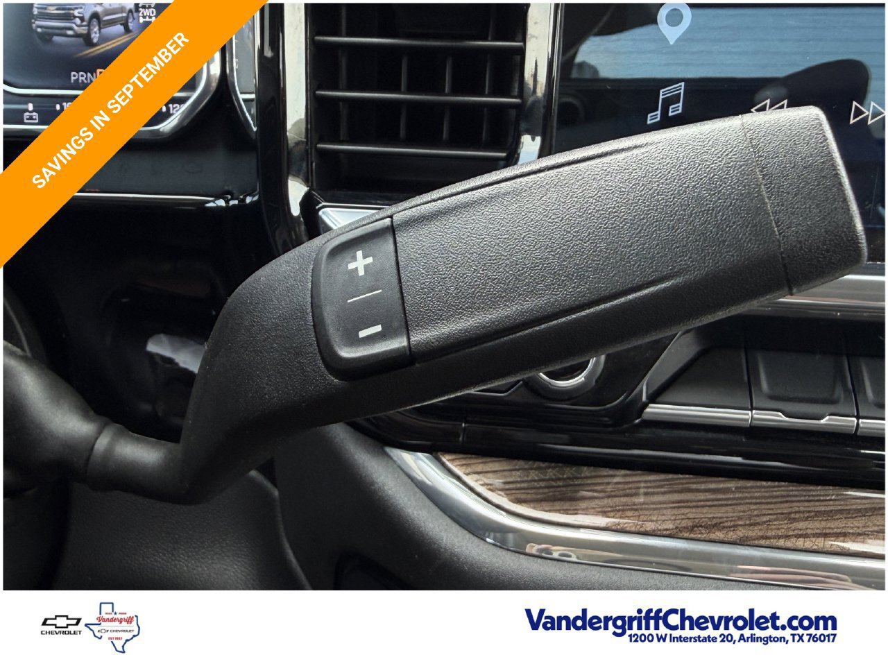 Used 2023 Chevrolet Silverado 1500 LT AWD/4WD image 18