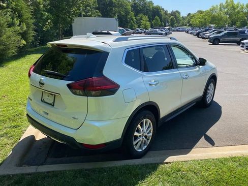 Used 2019 Nissan Rogue SV FWD image 33