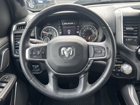 Used 2024 RAM 1500 Laramie AWD/4WD image 3