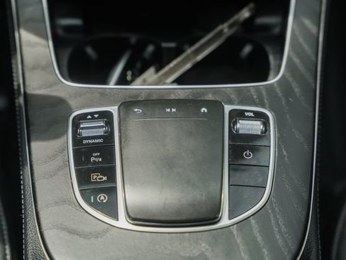 Used 2022 Mercedes-Benz E 350 4MATIC Sedan image 25