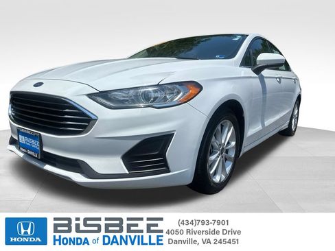 Used 2020 Ford Fusion SE FWD image 1