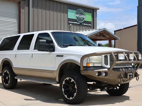 Used 2004 Ford Excursion Eddie Bauer AWD/4WD image 1