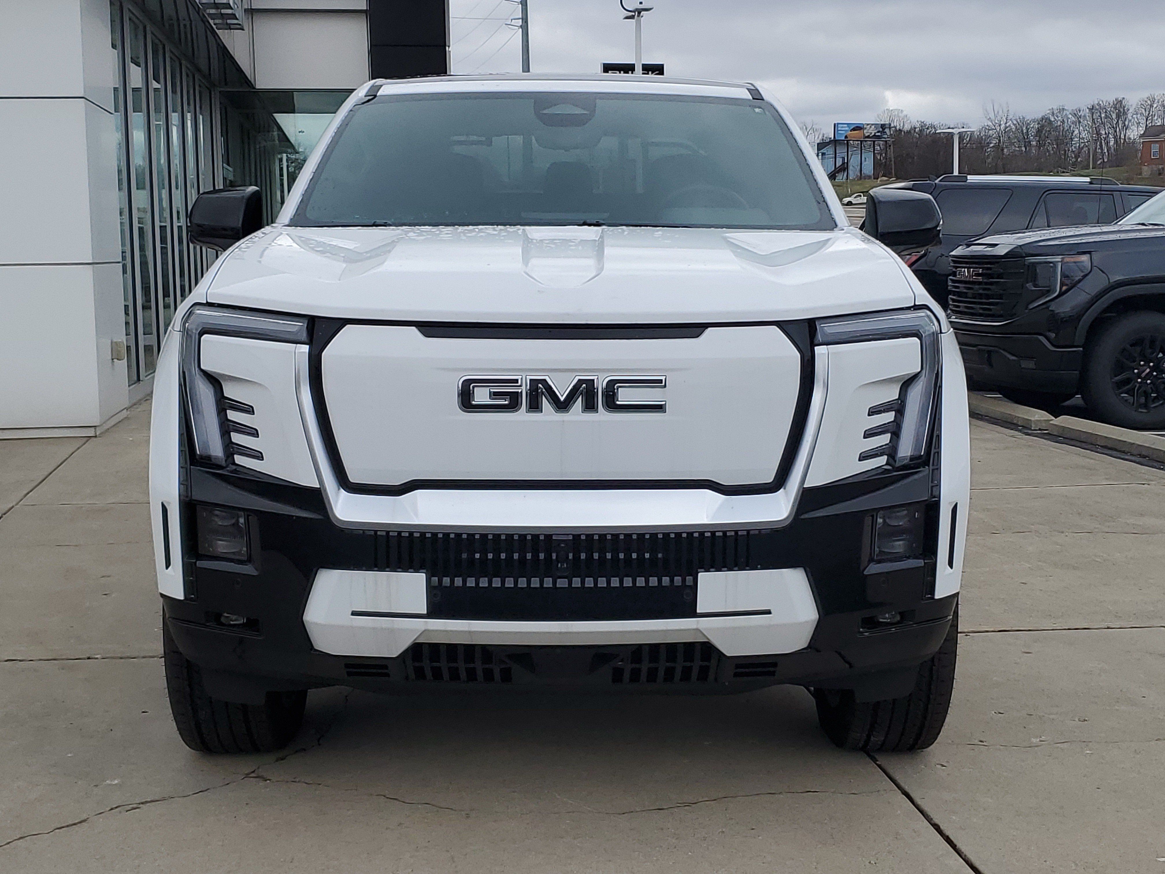 New 2025 GMC Sierra EV Denali AWD/4WD image 2