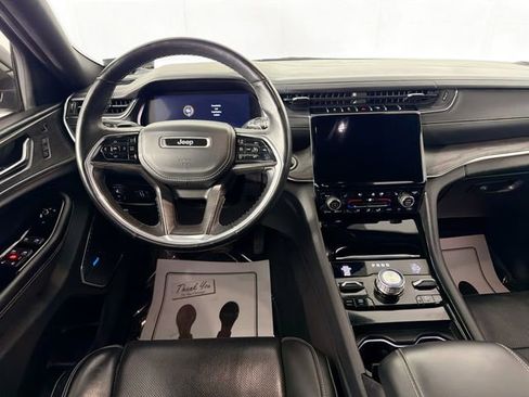 Used 2022 Jeep Grand Cherokee L Overland w/ Luxury Tech Group IV image 23