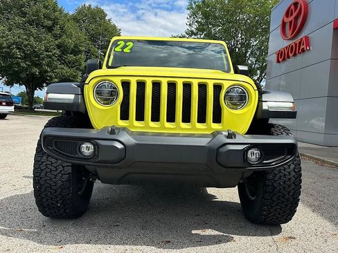 Used 2022 Jeep Wrangler Unlimited Sport w/ Xtreme Recon 35" Tire Package AWD/4WD image 9