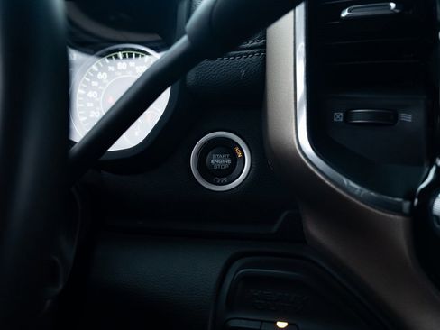 Used 2024 RAM 2500 Laramie image 18