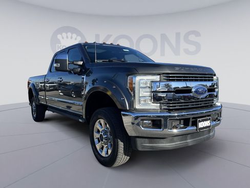 Used 2017 Ford F350 Lariat w/ Lariat Ultimate Package image 8