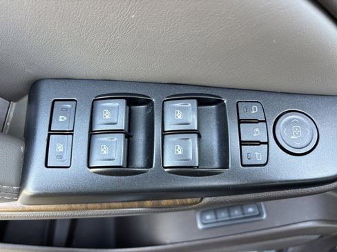 Used 2019 GMC Yukon Denali w/ Denali Ultimate Package image 27