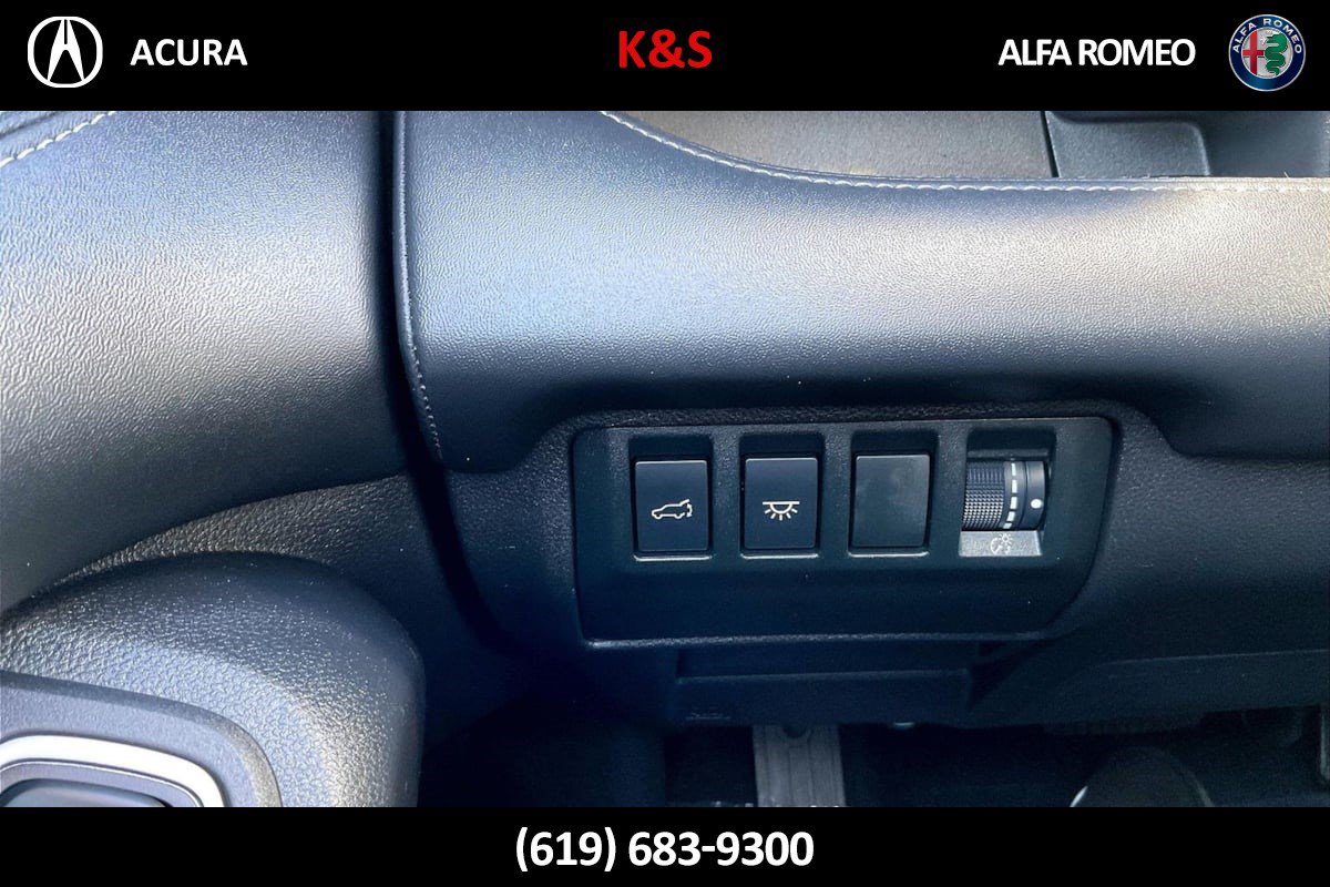 Used 2023 Subaru Ascent Touring AWD/4WD image 37