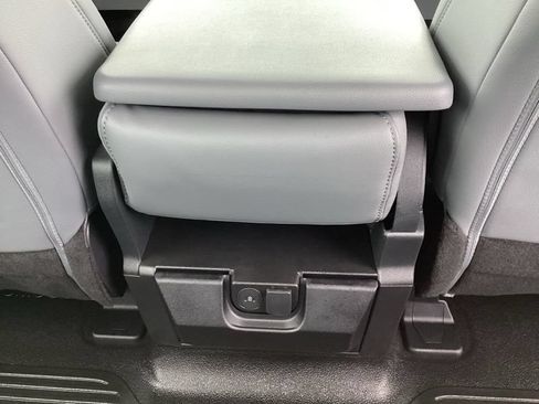 New 2026 Ford F350 XL AWD/4WD image 18