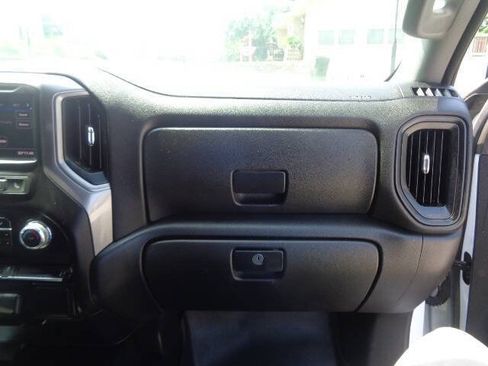 Used 2021 GMC Sierra 3500 4x4 Crew Cab w/ Convenience Package image 19
