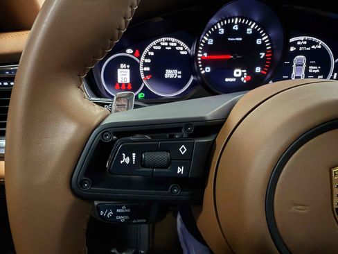 Used 2022 Porsche Panamera Platinum Edition RWD image 43