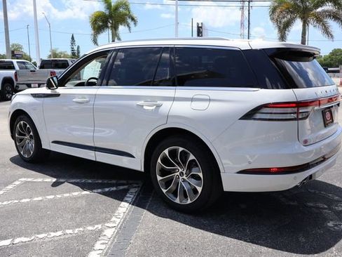 Used 2023 Lincoln Aviator Grand Touring w/ Equipment Group 301A AWD/4WD image 5