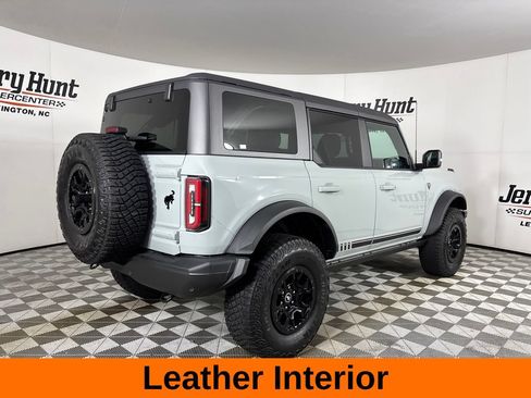 Used 2021 Ford Bronco First Edition AWD/4WD image 5