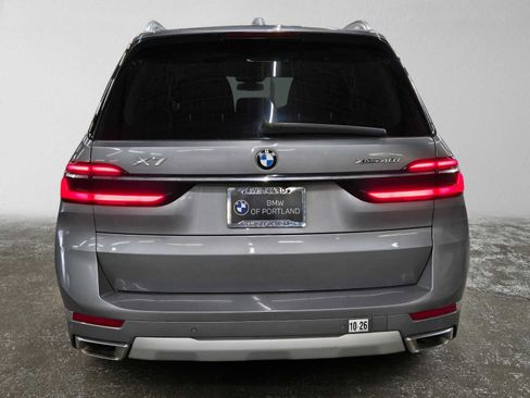 Used 2024 BMW X7 xDrive40i AWD/4WD image 4