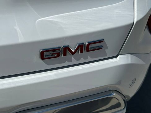 Used 2026 GMC Terrain Denali AWD/4WD image 14