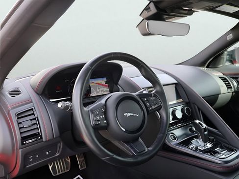 Used 2023 Jaguar F-TYPE R-Dynamic image 17