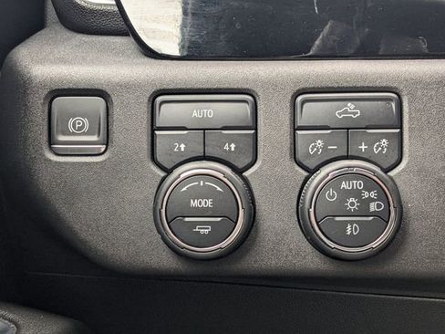 Used 2023 Chevrolet Silverado 1500 RST image 22