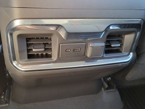 Used 2021 GMC Sierra 1500 Elevation w/ Preferred Package image 36