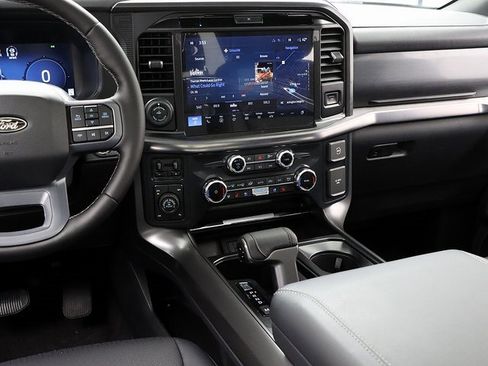 New 2025 Ford F150 Lariat w/ Equipment Group 502A High image 18