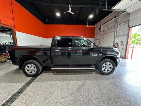 Used 2018 RAM 2500 Laramie w/ Convenience Group image 2