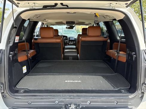 Used 2021 Toyota Sequoia Platinum AWD/4WD image 32