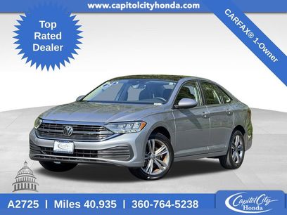 Used 2024 Volkswagen Jetta SE
